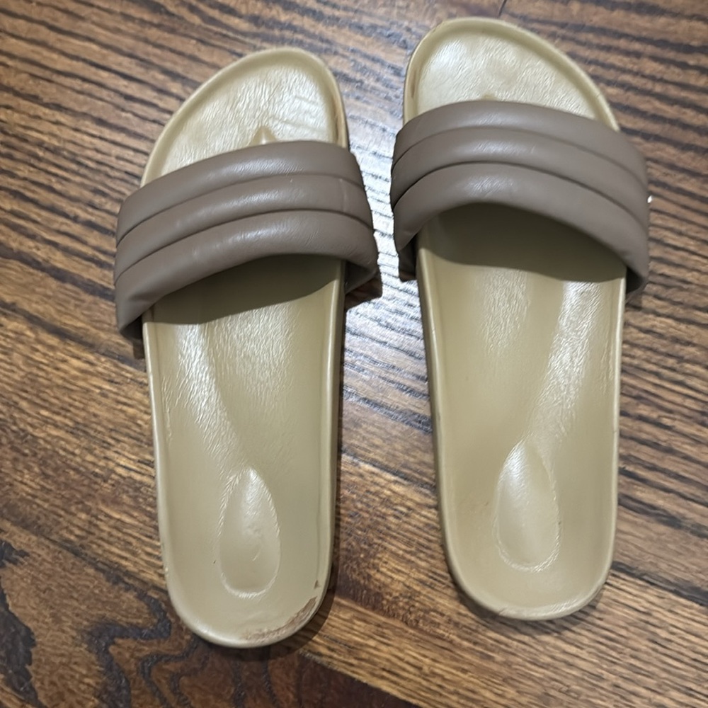 Beatrice Valenzuela Slides Tonal Size 9 Made in California - Picture 6 of 8